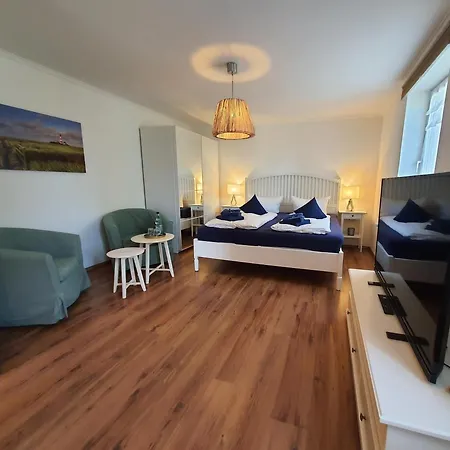 Moewe Apartment